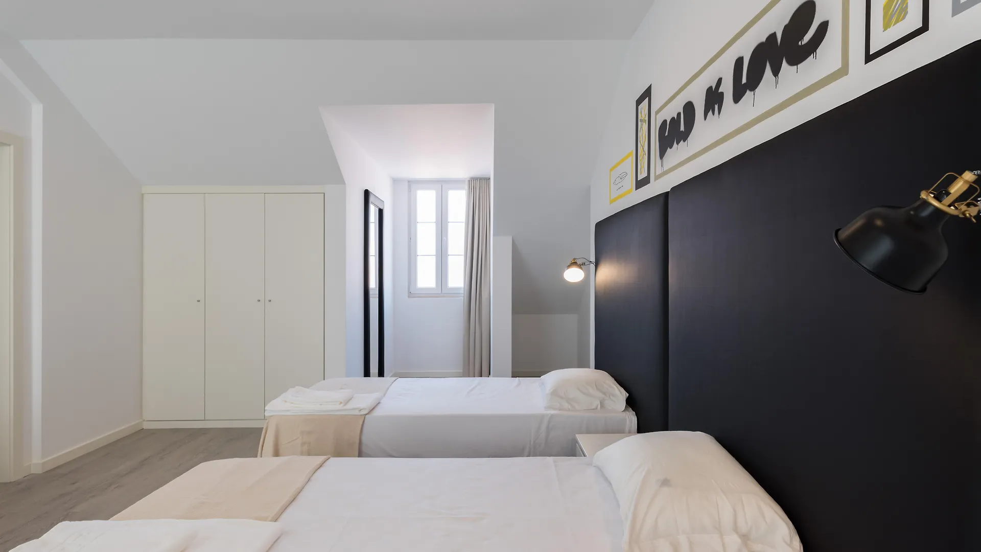 City Stays Atalaia Apartments (Adults Only) Лиссабон Португалия